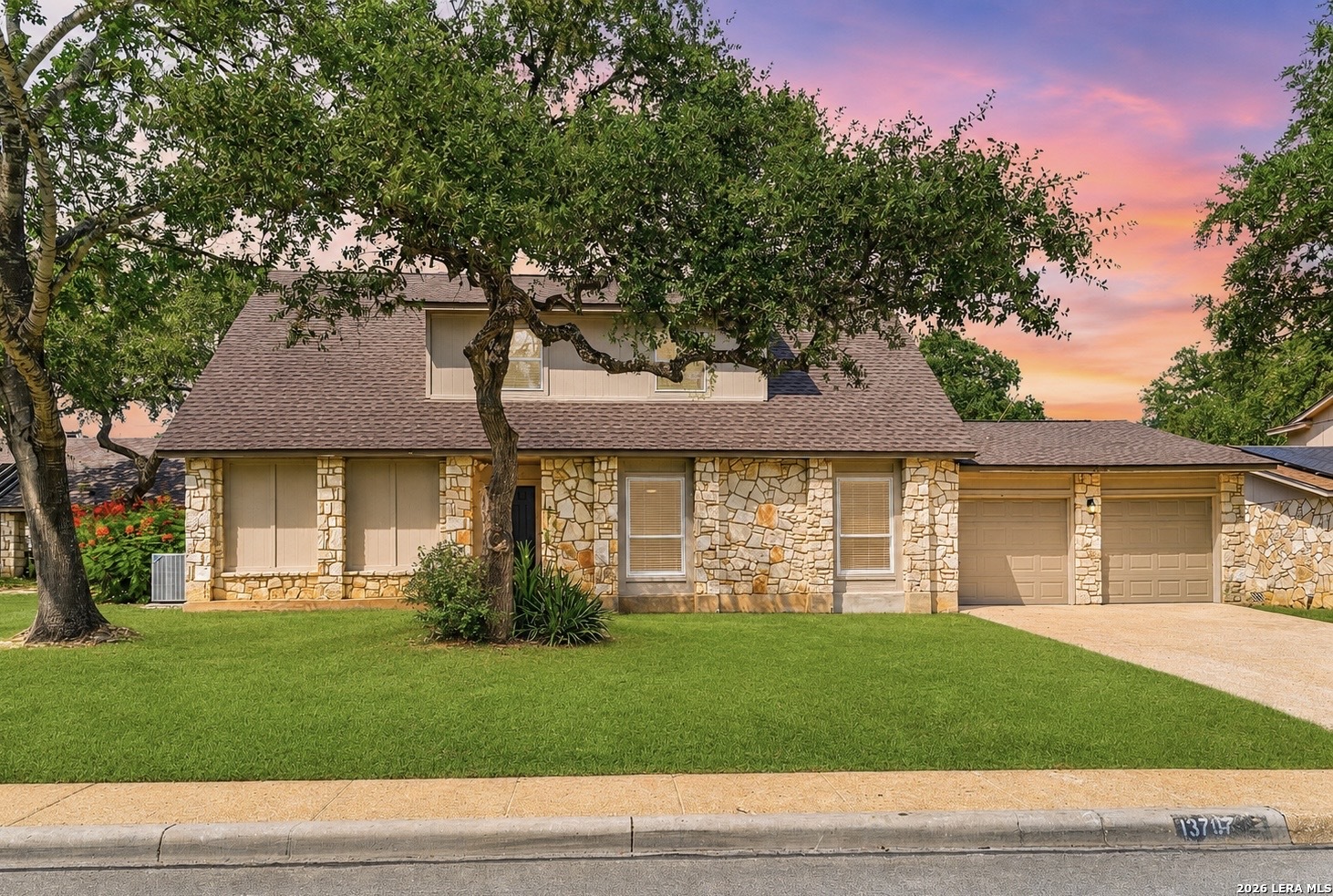 13707 Oak Cabin San Antonio TX 78232