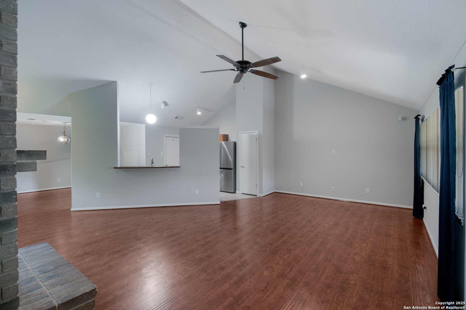 9520 Woodland Hills San Antonio TX 78250