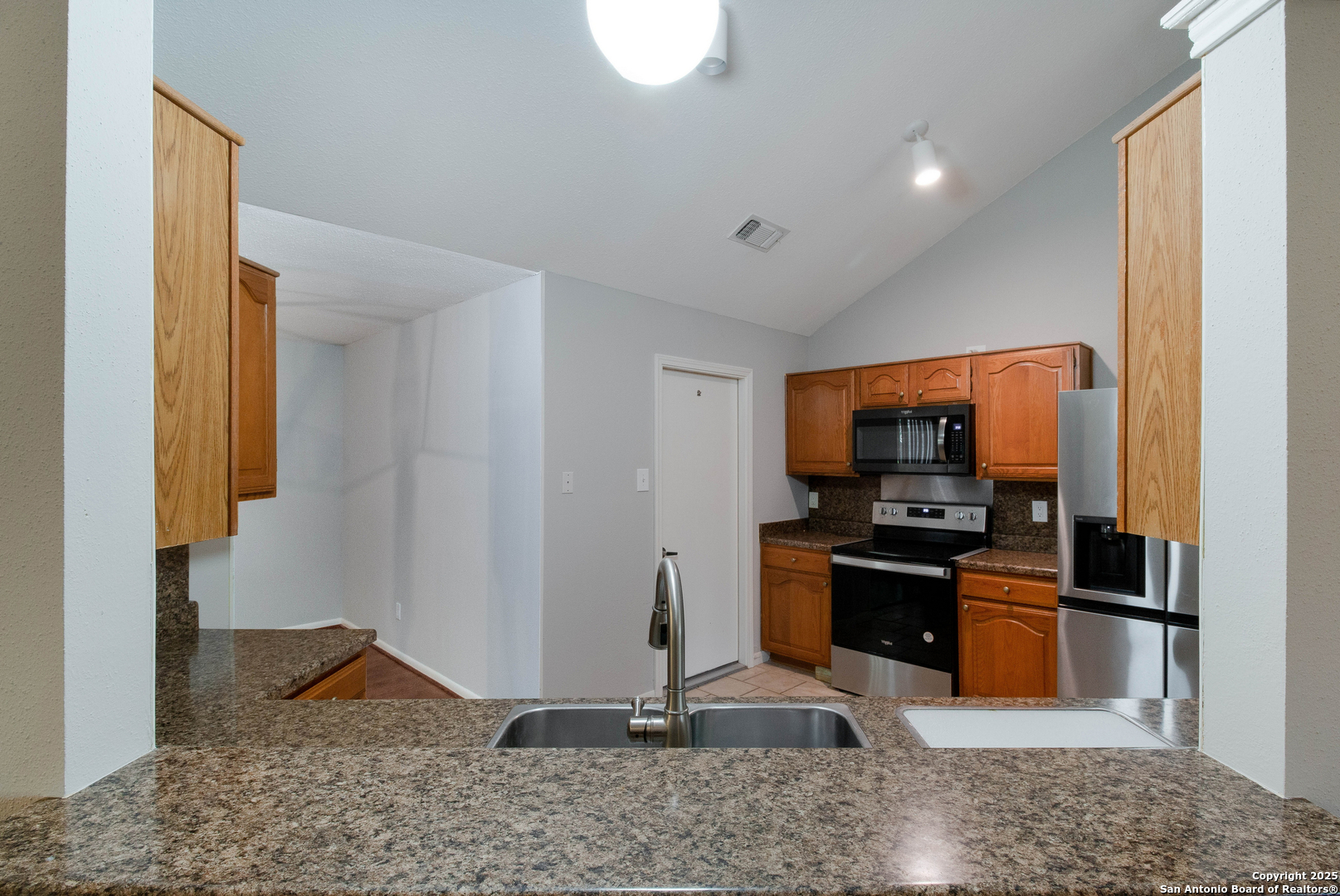 9520 Woodland Hills San Antonio TX 78250