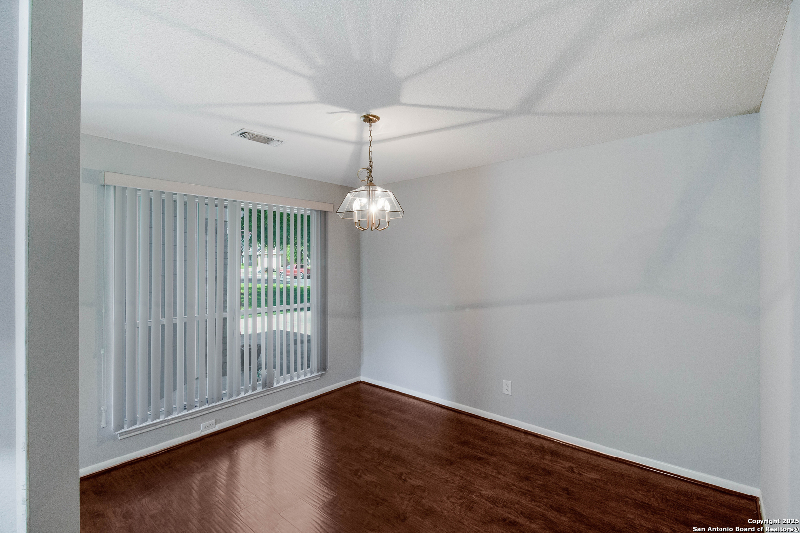 9520 Woodland Hills San Antonio TX 78250