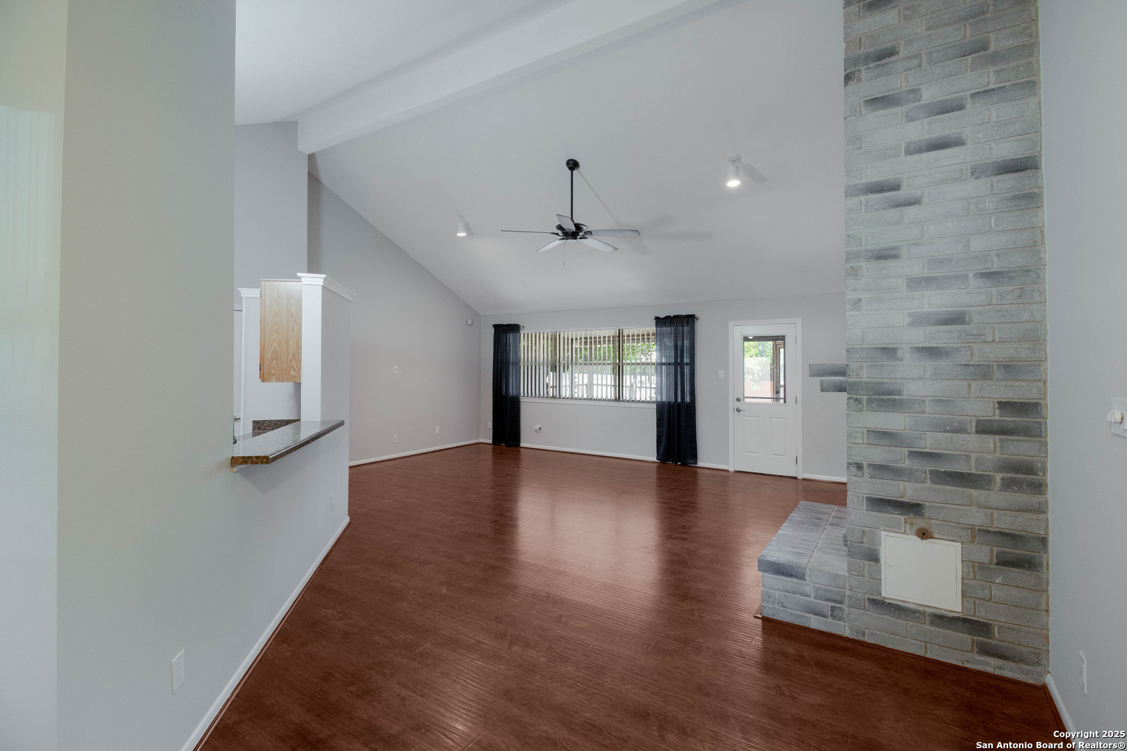 9520 Woodland Hills San Antonio TX 78250
