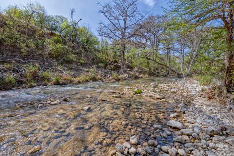 1974 Fm 1120 Leakey TX 78873