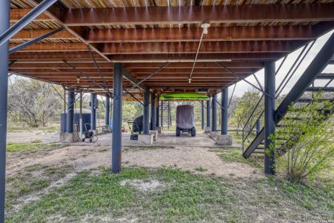 1974 Fm 1120 Leakey TX 78873