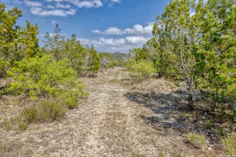 1974 Fm 1120 Leakey TX 78873