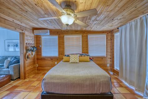 1974 Fm 1120 Leakey TX 78873