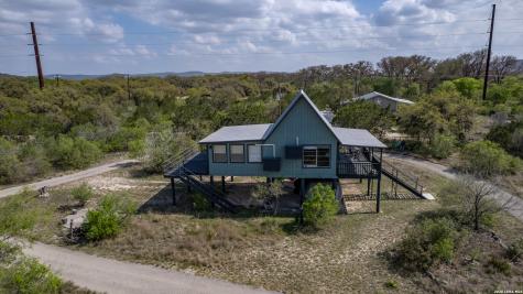 1974 Fm 1120 Leakey TX 78873