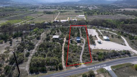1974 Fm 1120 Leakey TX 78873