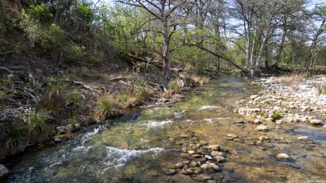 1974 Fm 1120 Leakey TX 78873