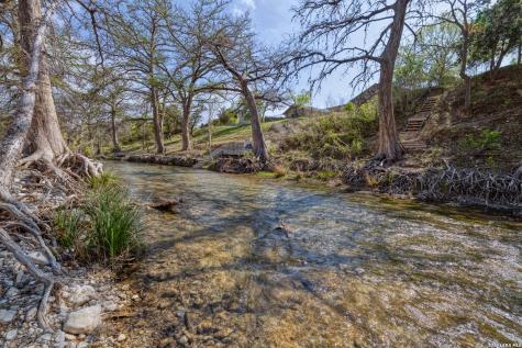 1974 Fm 1120 Leakey TX 78873