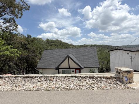 1758 Trail Pass Canyon Lake TX 78133