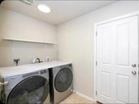 9842 Magnolia San Antonio TX 78251