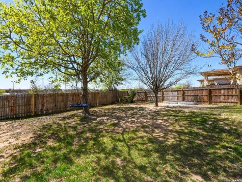 9842 Magnolia San Antonio TX 78251
