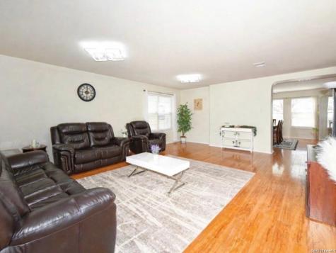 9842 Magnolia San Antonio TX 78251