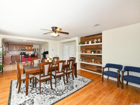 9842 Magnolia San Antonio TX 78251