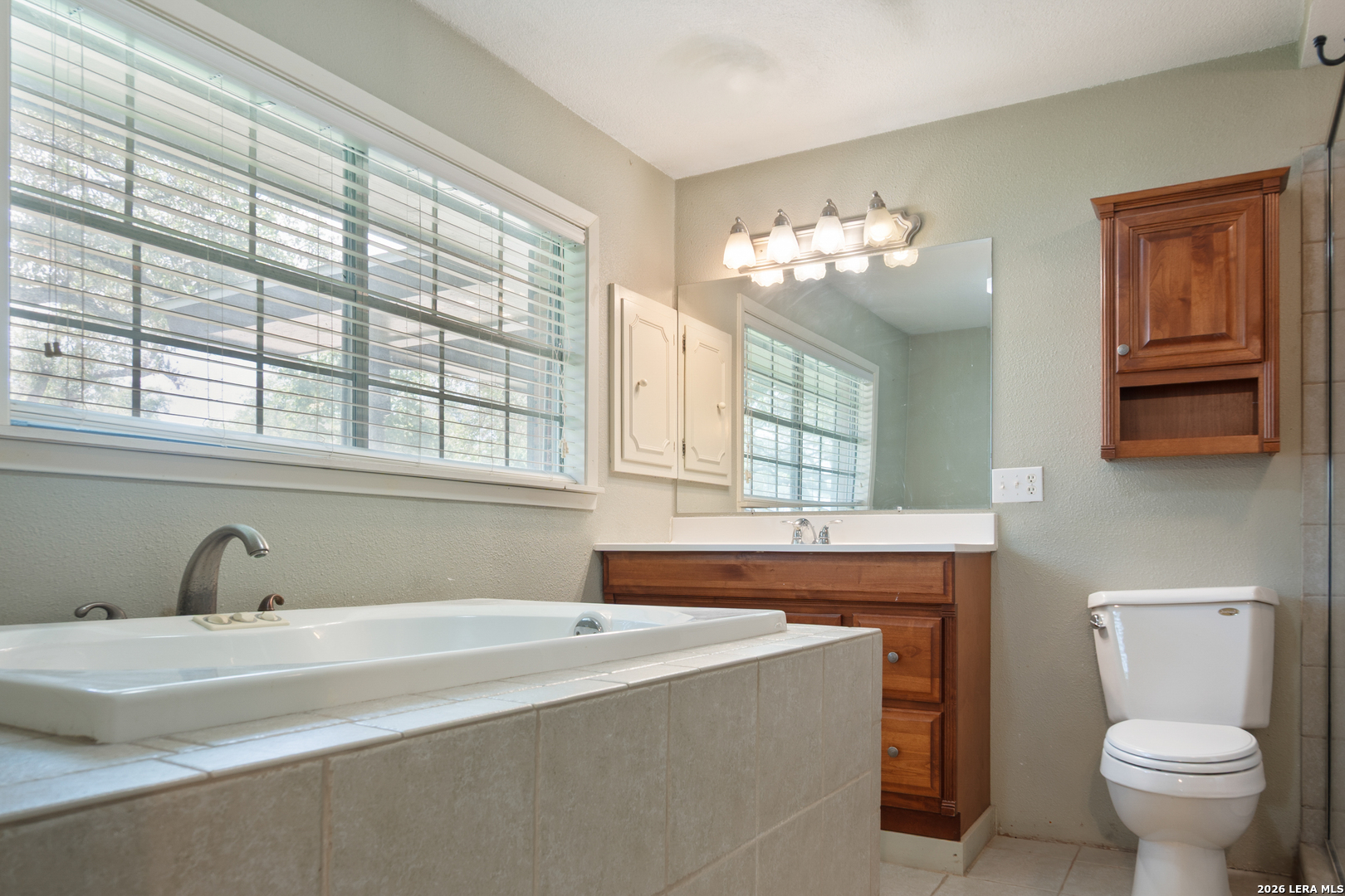 117 West Lane Kerrville TX 78028