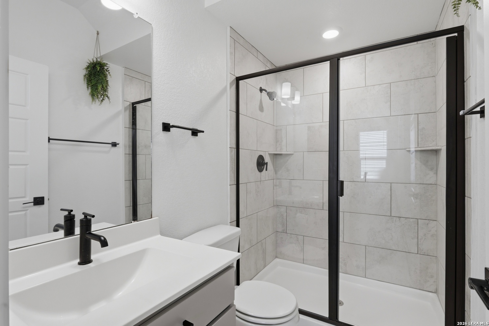 1911 Overlook Knoll San Antonio TX 78245