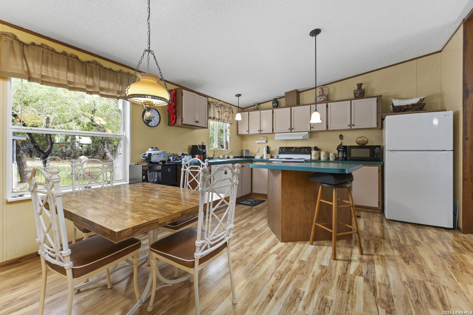 1522 Forest Trail Drive Bandera TX 78003