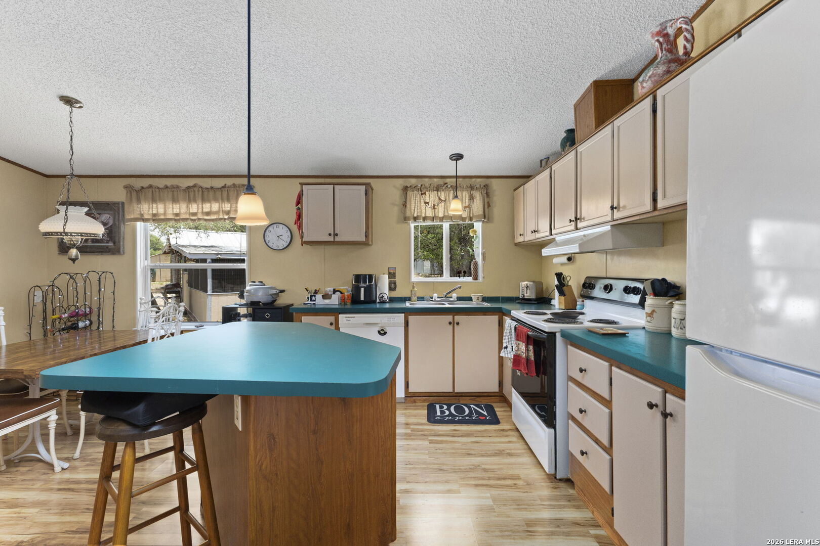1522 Forest Trail Drive Bandera TX 78003