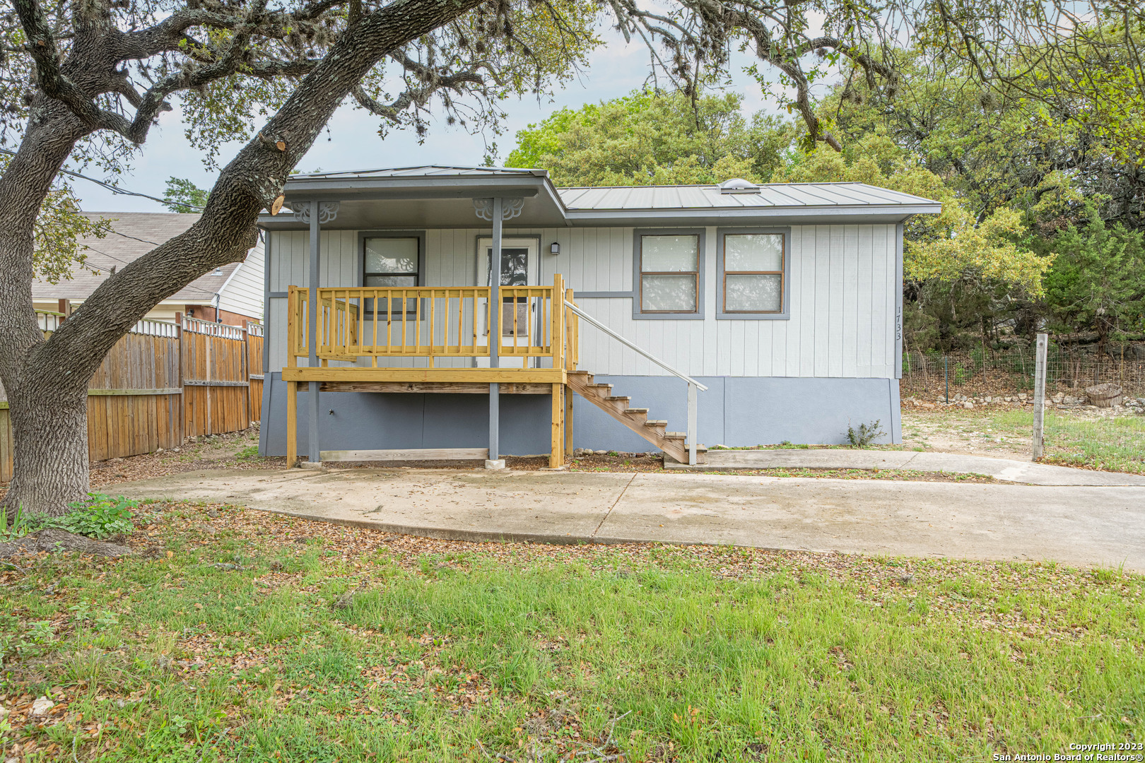1733 Oblate Drive Canyon Lake TX 78133