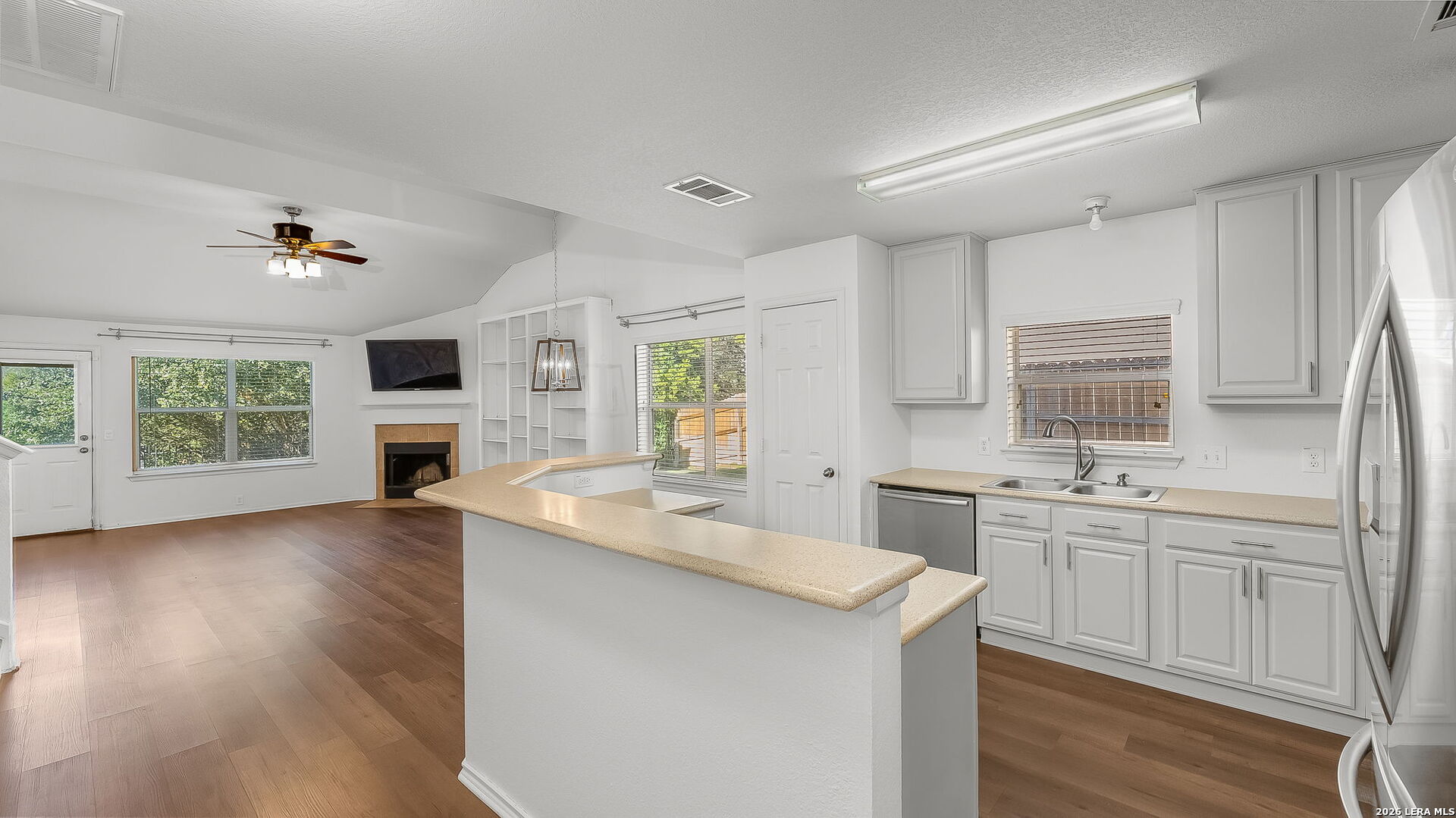 15838 Cotton Tail Lane San Antonio TX 78255