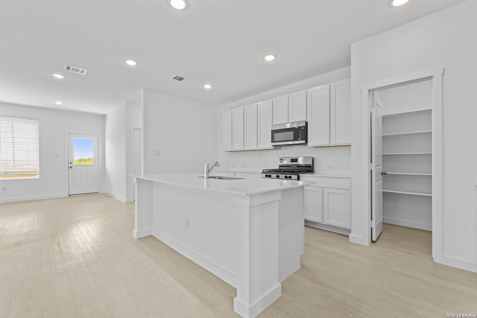 10651 Munoz Manor San Antonio TX 78214