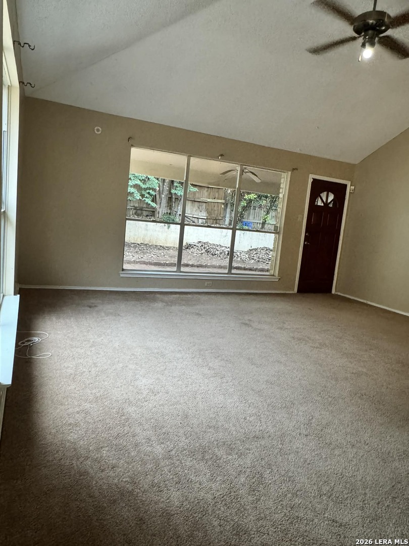 9122 Big Bethel San Antonio TX 78240