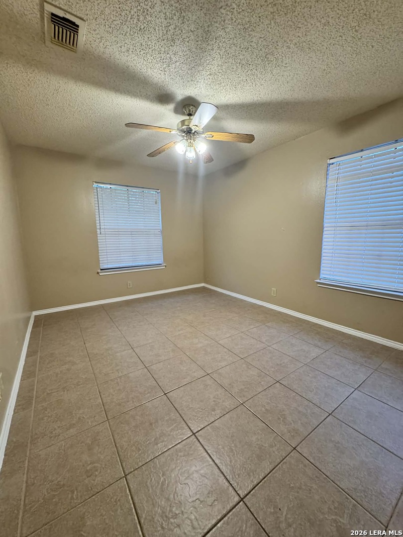 9122 Big Bethel San Antonio TX 78240
