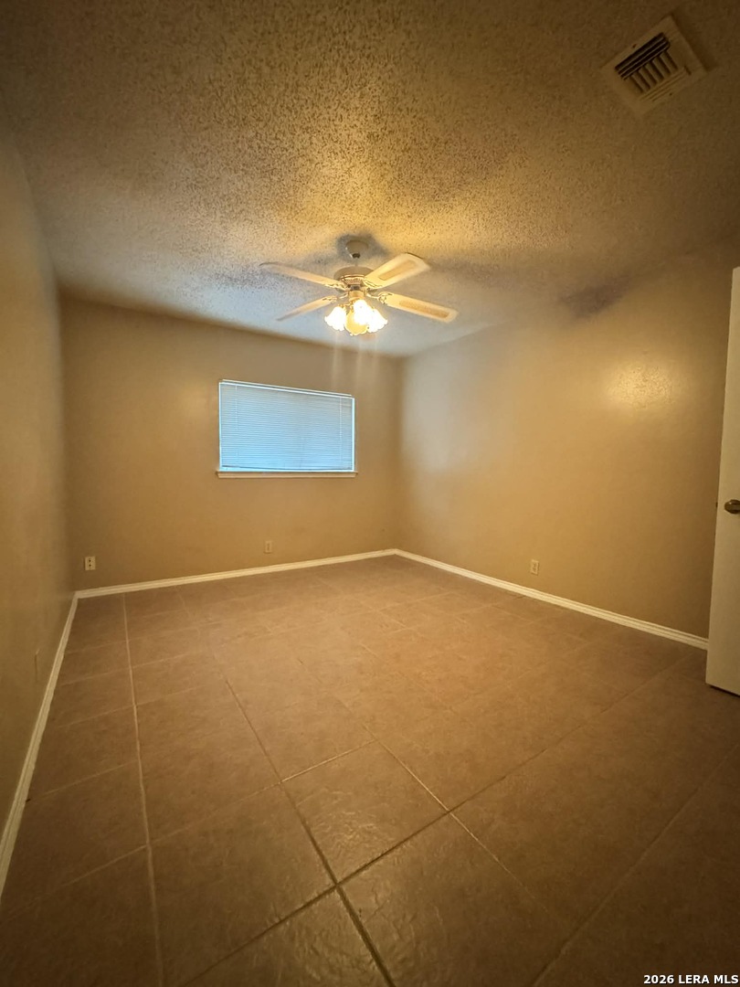 9122 Big Bethel San Antonio TX 78240