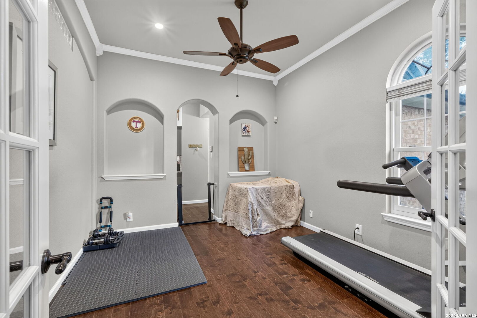 1009 Sandy Ridge Schertz TX 78154