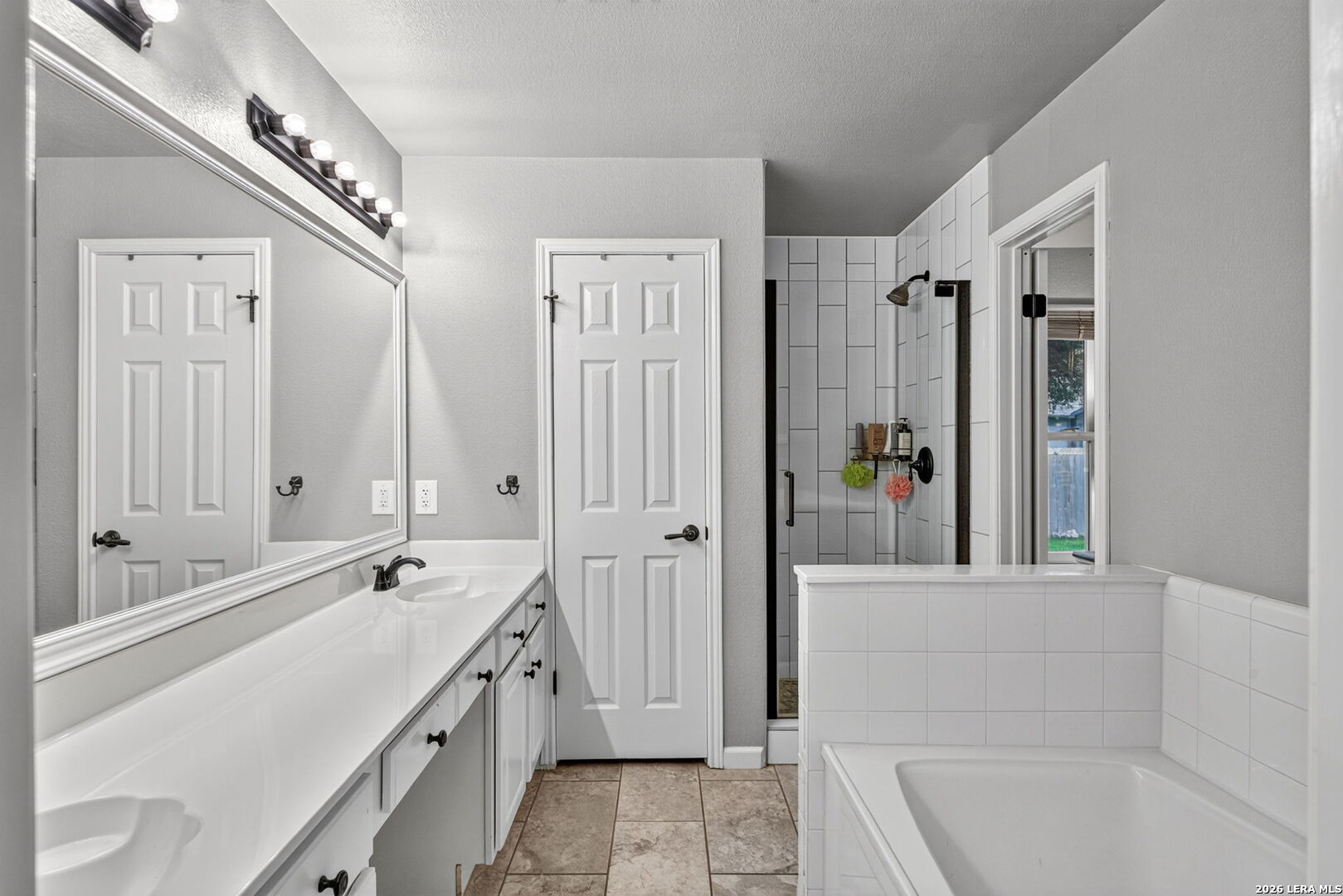 1009 Sandy Ridge Schertz TX 78154