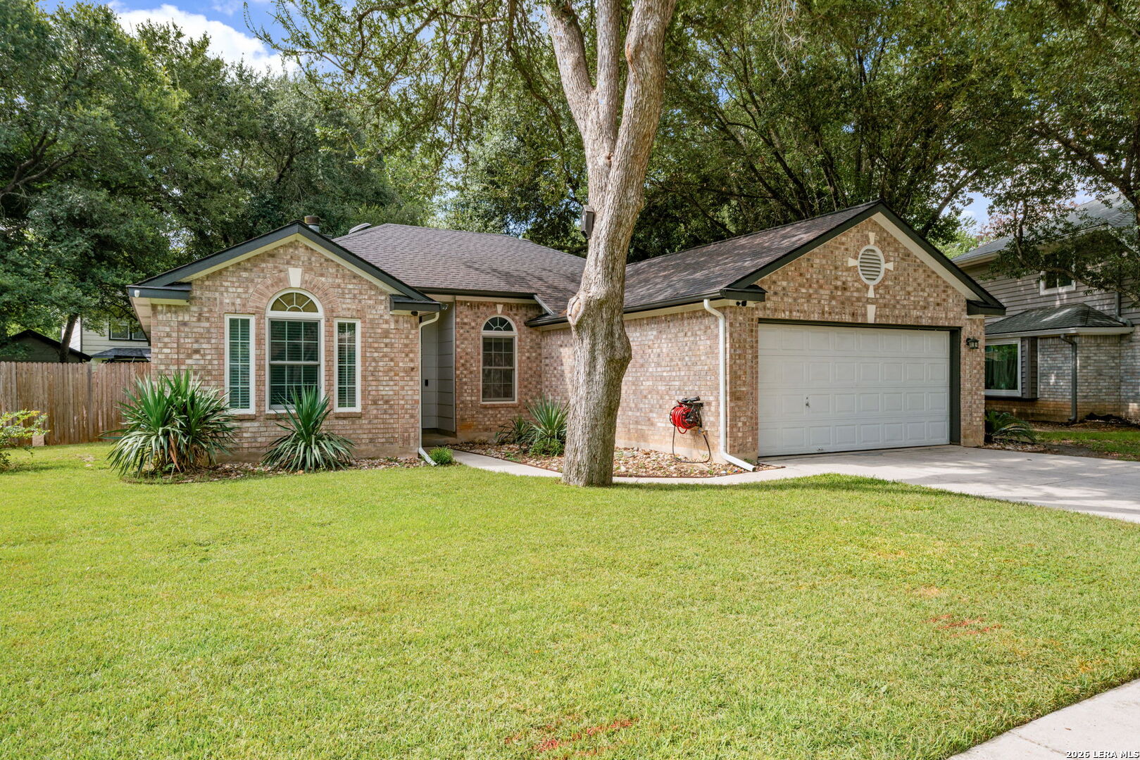 1009 Sandy Ridge Schertz TX 78154