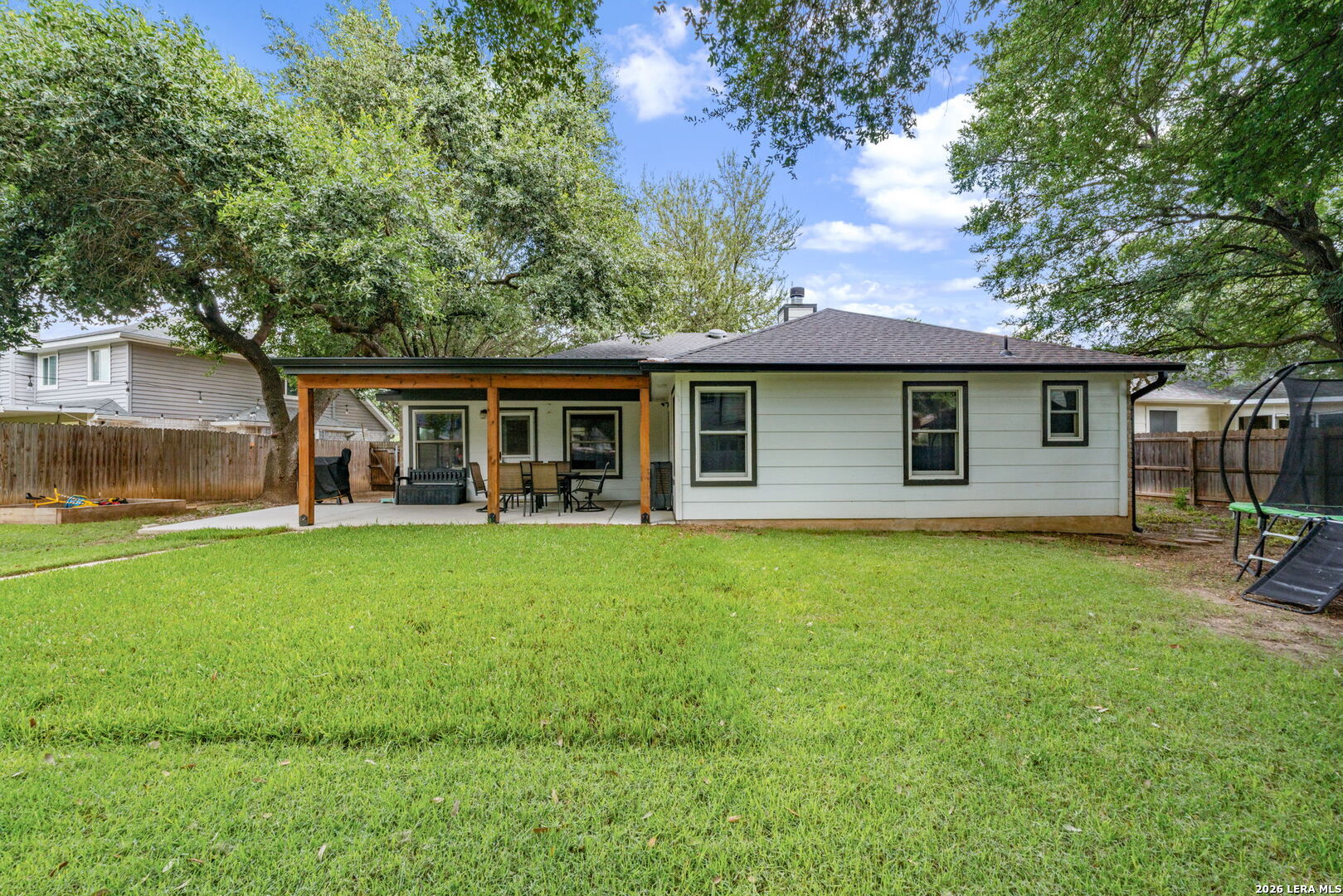 1009 Sandy Ridge Schertz TX 78154