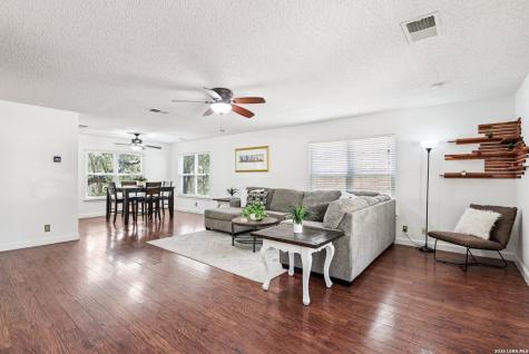 15840 Walnut Creek San Antonio TX 78247