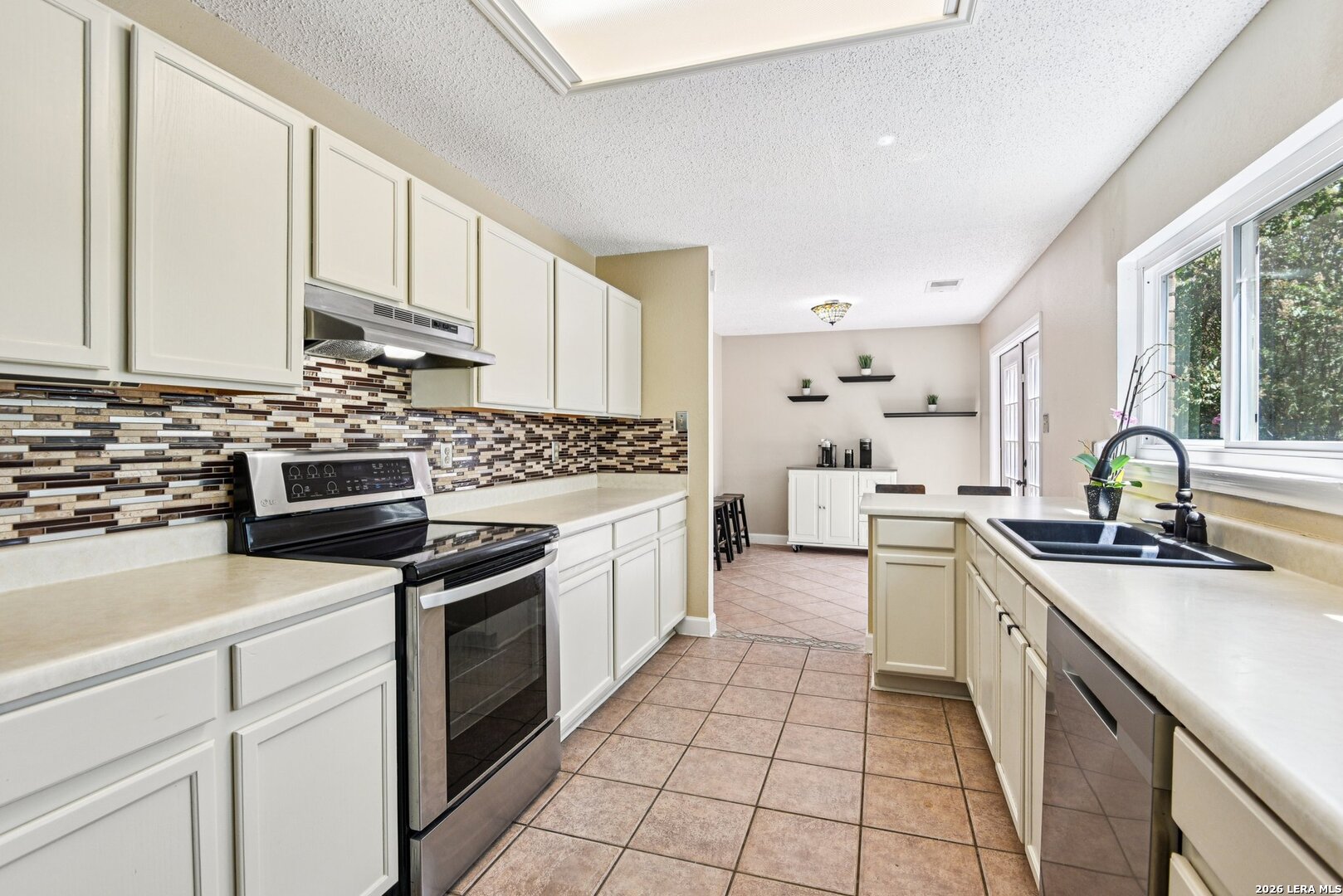 15840 Walnut Creek San Antonio TX 78247