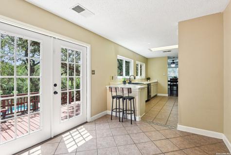 15840 Walnut Creek San Antonio TX 78247