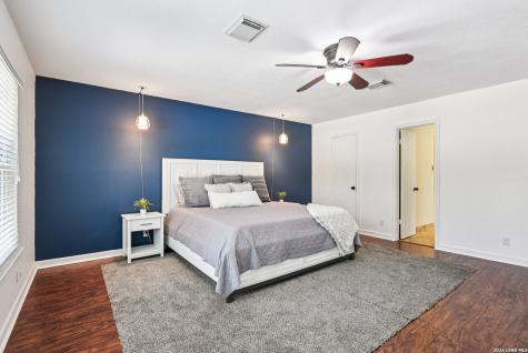 15840 Walnut Creek San Antonio TX 78247