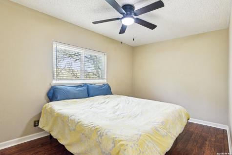 15840 Walnut Creek San Antonio TX 78247