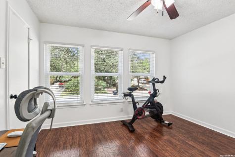 15840 Walnut Creek San Antonio TX 78247