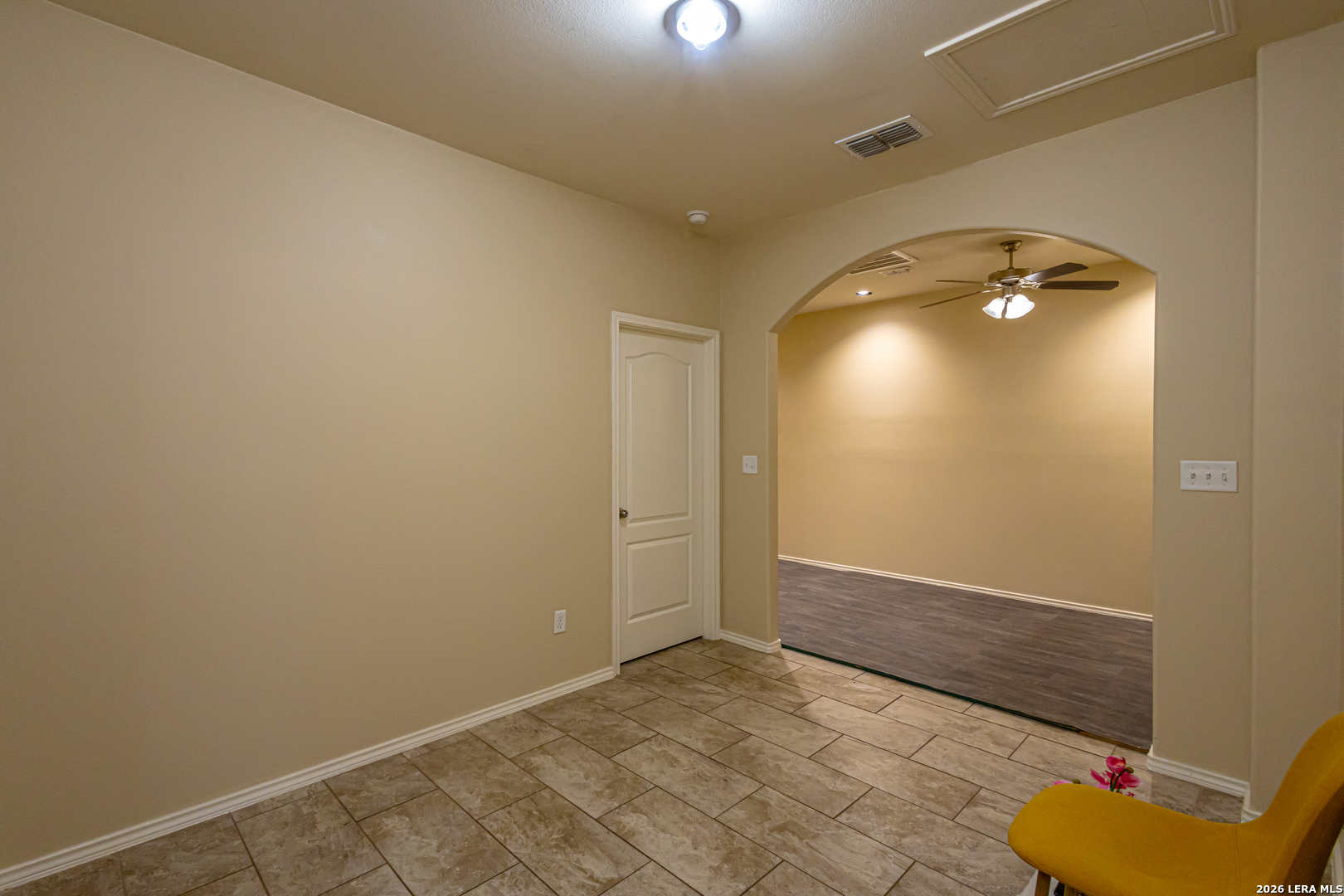 6015 Narciso Laredo TX 78046