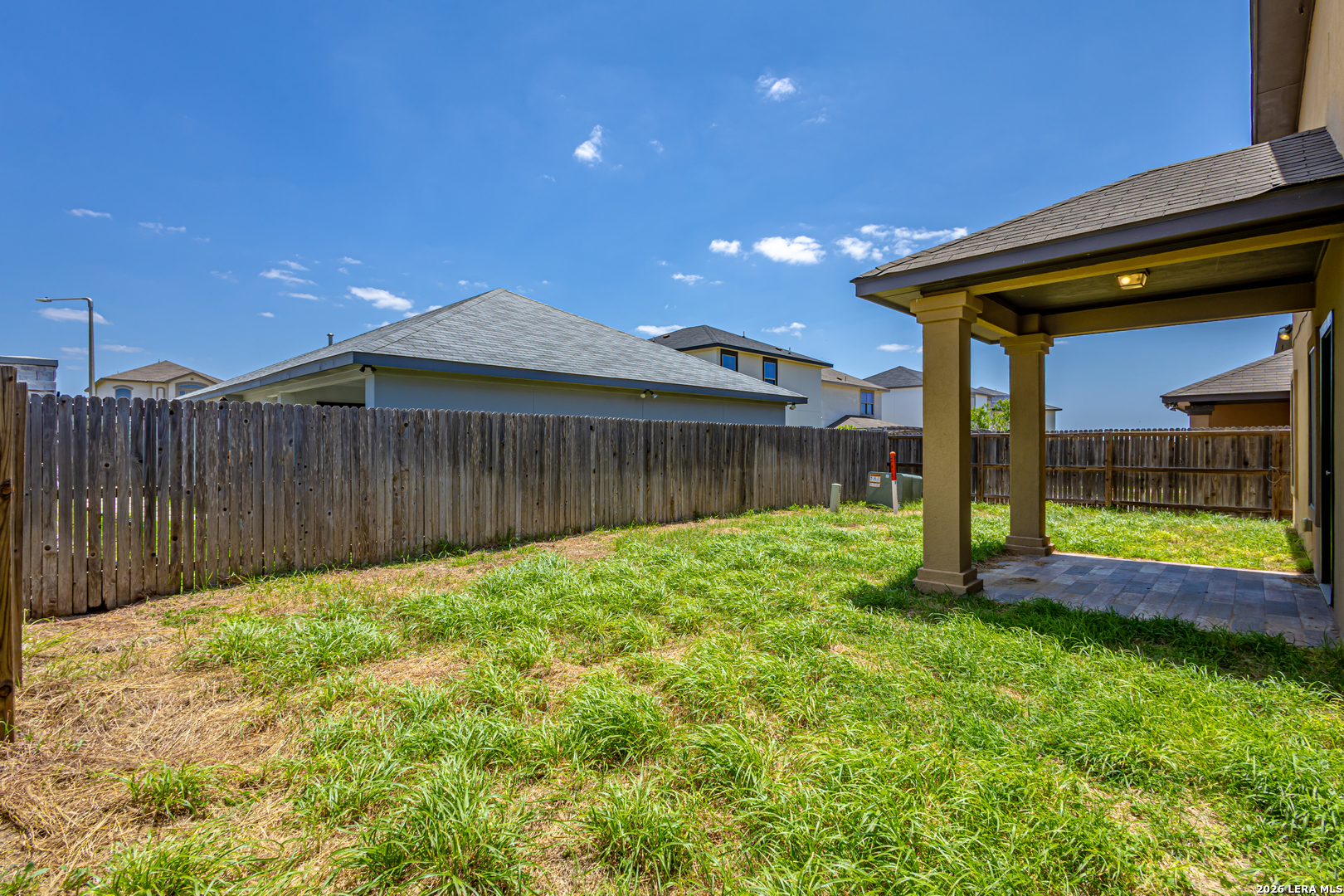6015 Narciso Laredo TX 78046
