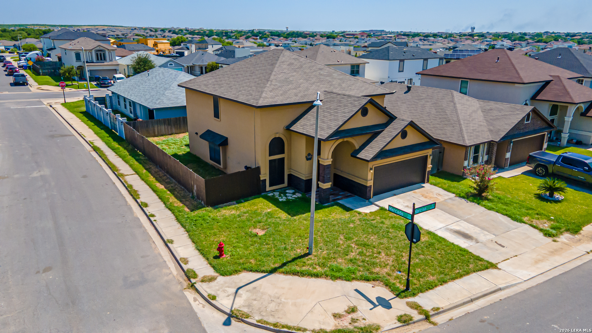 6015 Narciso Laredo TX 78046