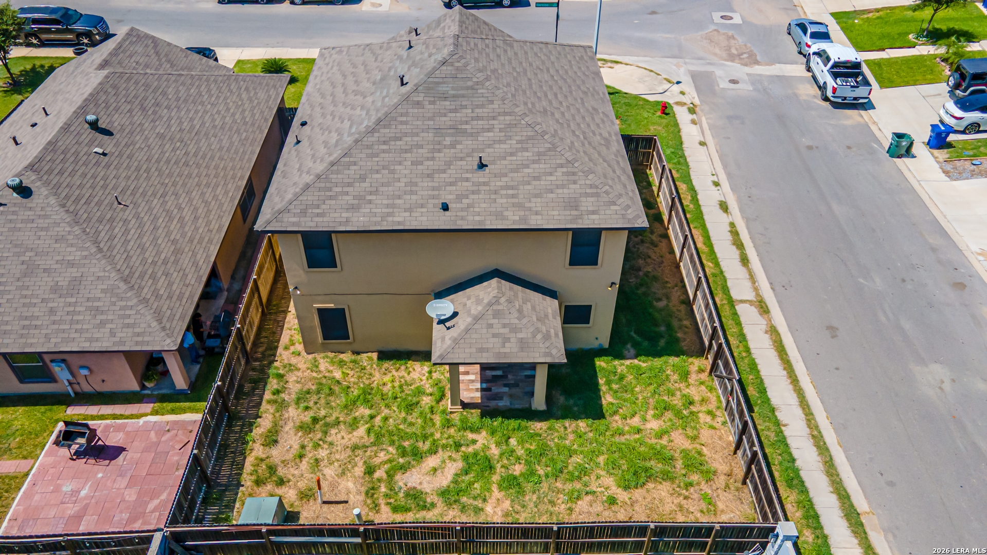 6015 Narciso Laredo TX 78046