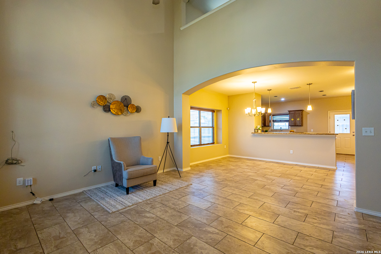 6015 Narciso Laredo TX 78046