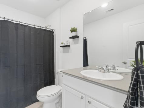 6919 Stellar Cove San Antonio TX 78252