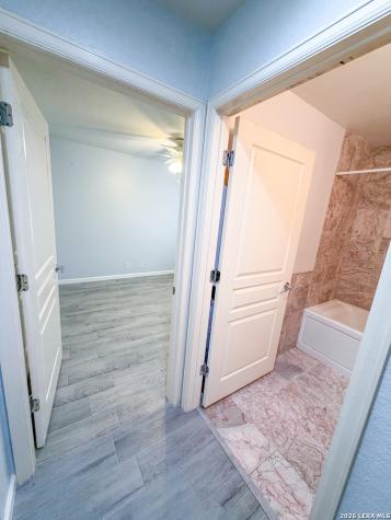 4907 Sky Oaks San Antonio TX 78253