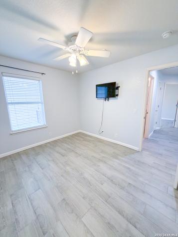 4907 Sky Oaks San Antonio TX 78253