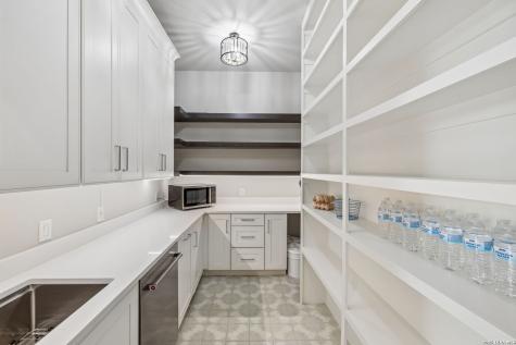 1051 N Cattlemans Crossing Drive Kerrville TX 78028