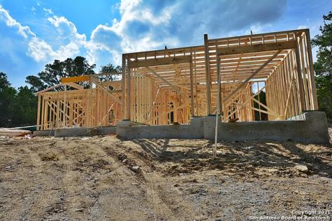 890 Appaloosa Drive Fischer TX 78623