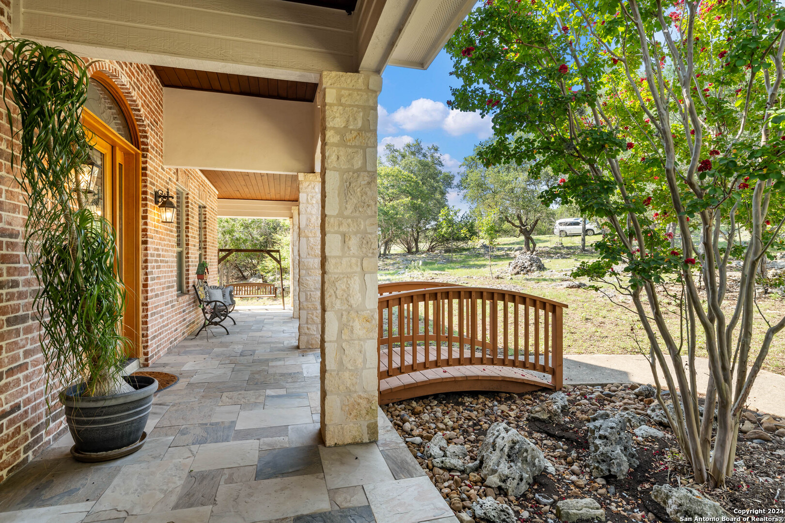 206 Hoskins Trail Boerne TX 78006