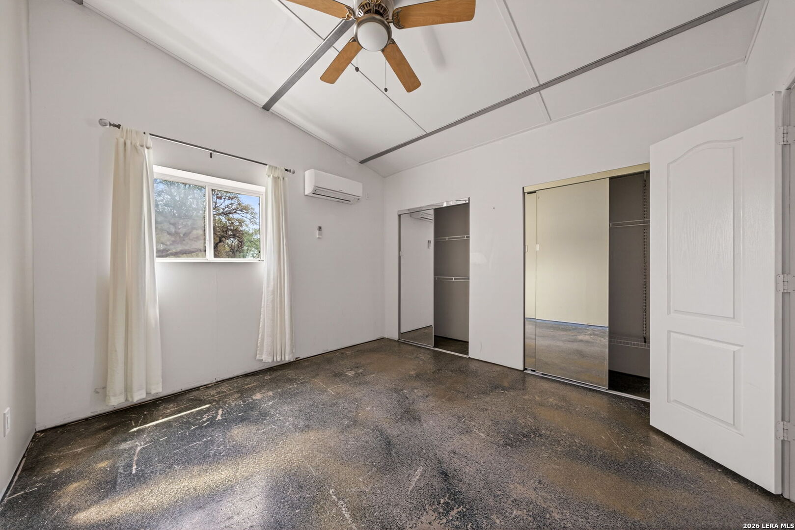 1050 Hickory San Antonio TX 78264